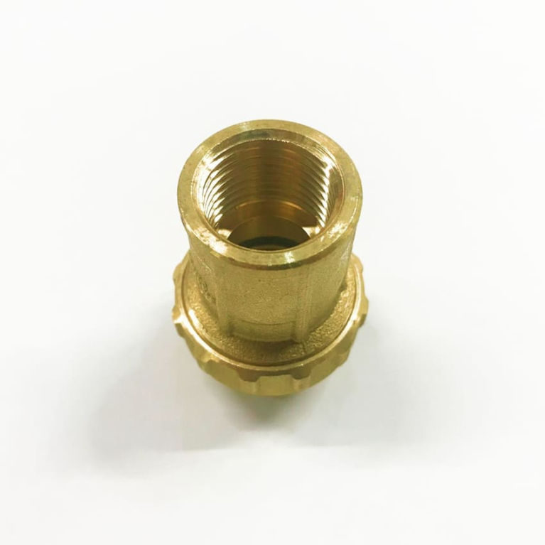 Переходник 20х1/2" ВР латунь для ПНД труб TIEMME