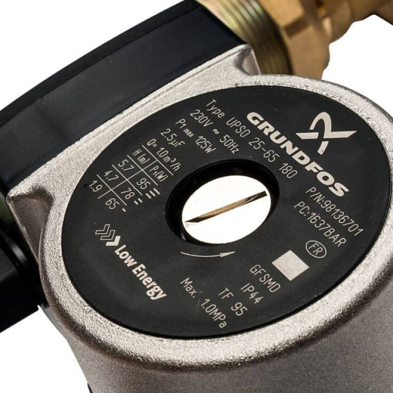Насосная группа с прямая 1" с насосом Grundfos UPSO 25-65 в теплоизол STOUT SD